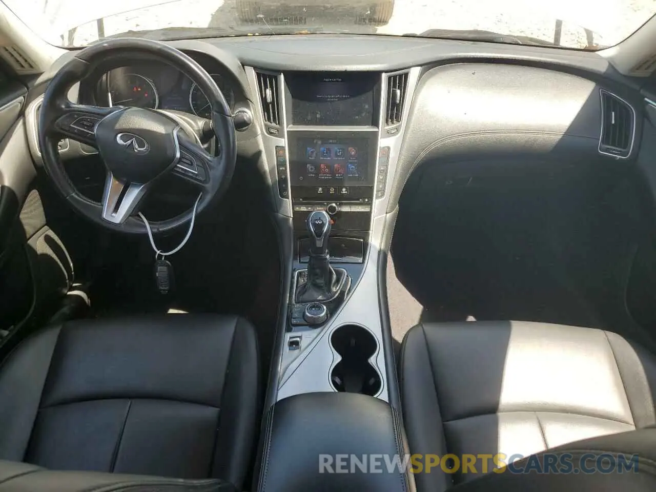 8 Photograph of a damaged car JN1EV7AP2LM206478 INFINITI Q50 2020