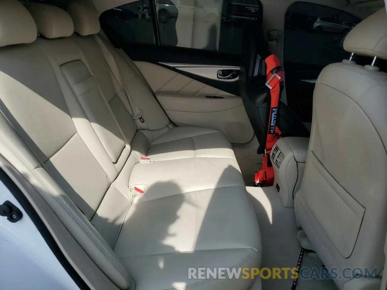 10 Photograph of a damaged car JN1EV7AP2LM206562 INFINITI Q50 2020