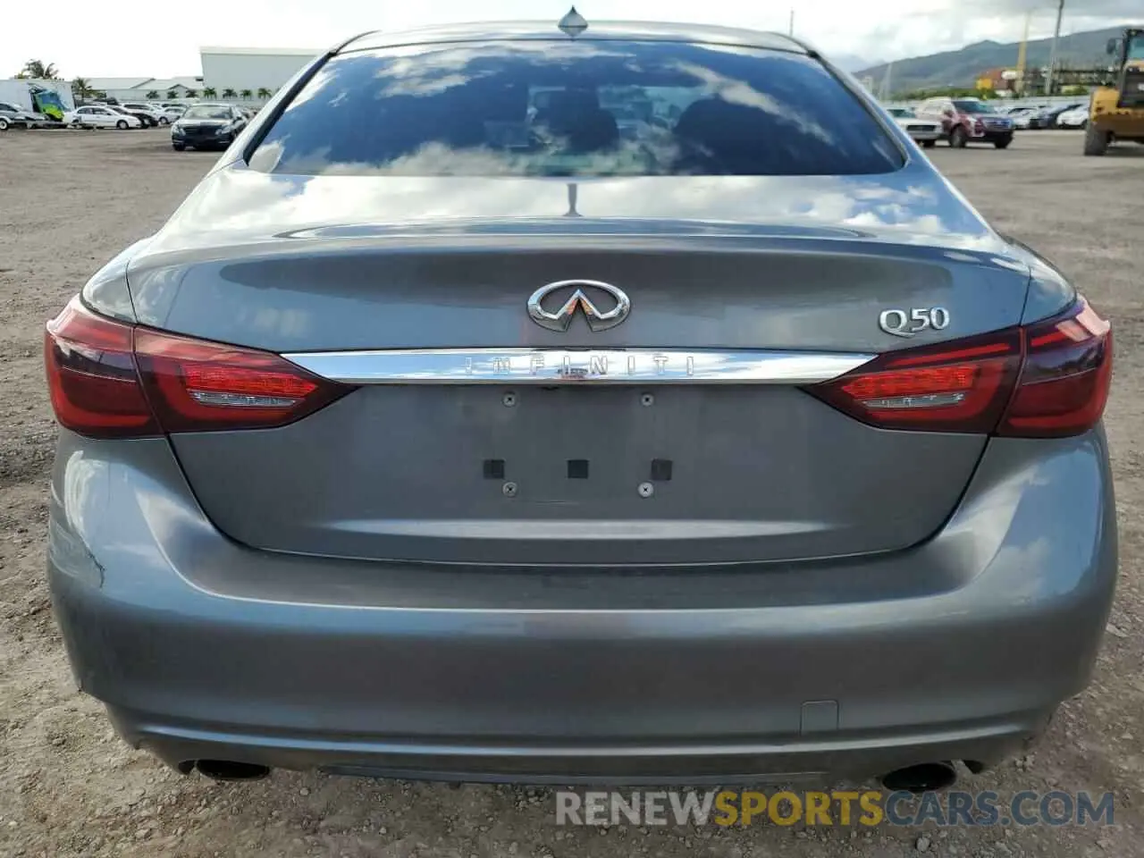6 Photograph of a damaged car JN1EV7AP2LM207128 INFINITI Q50 2020