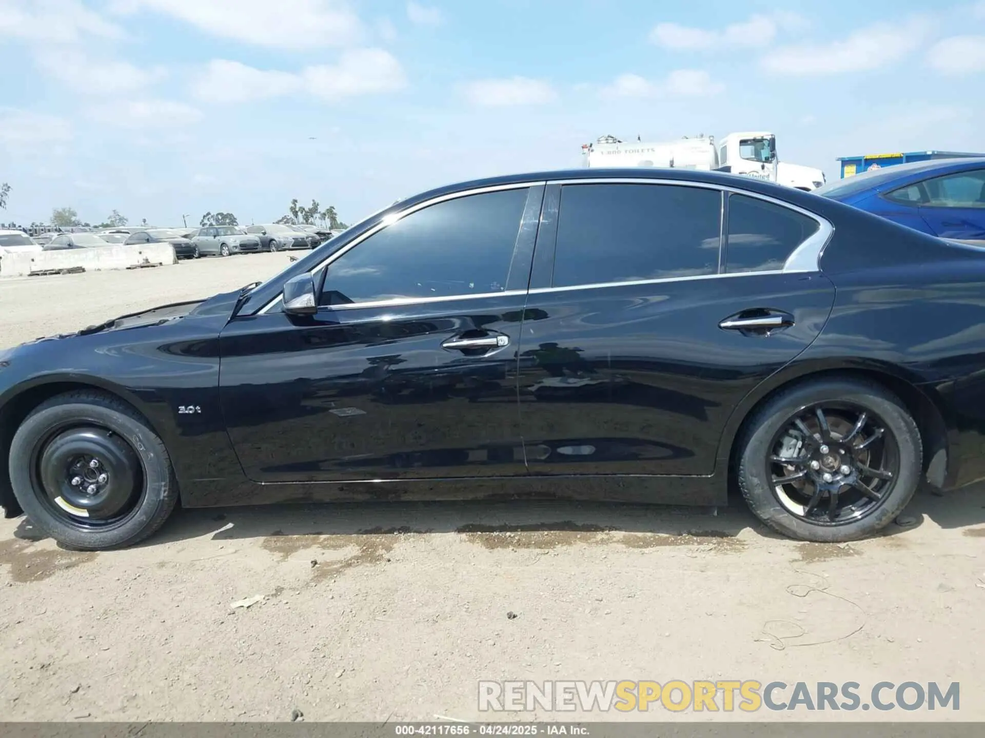 13 Photograph of a damaged car JN1EV7AP3LM203377 INFINITI Q50 2020