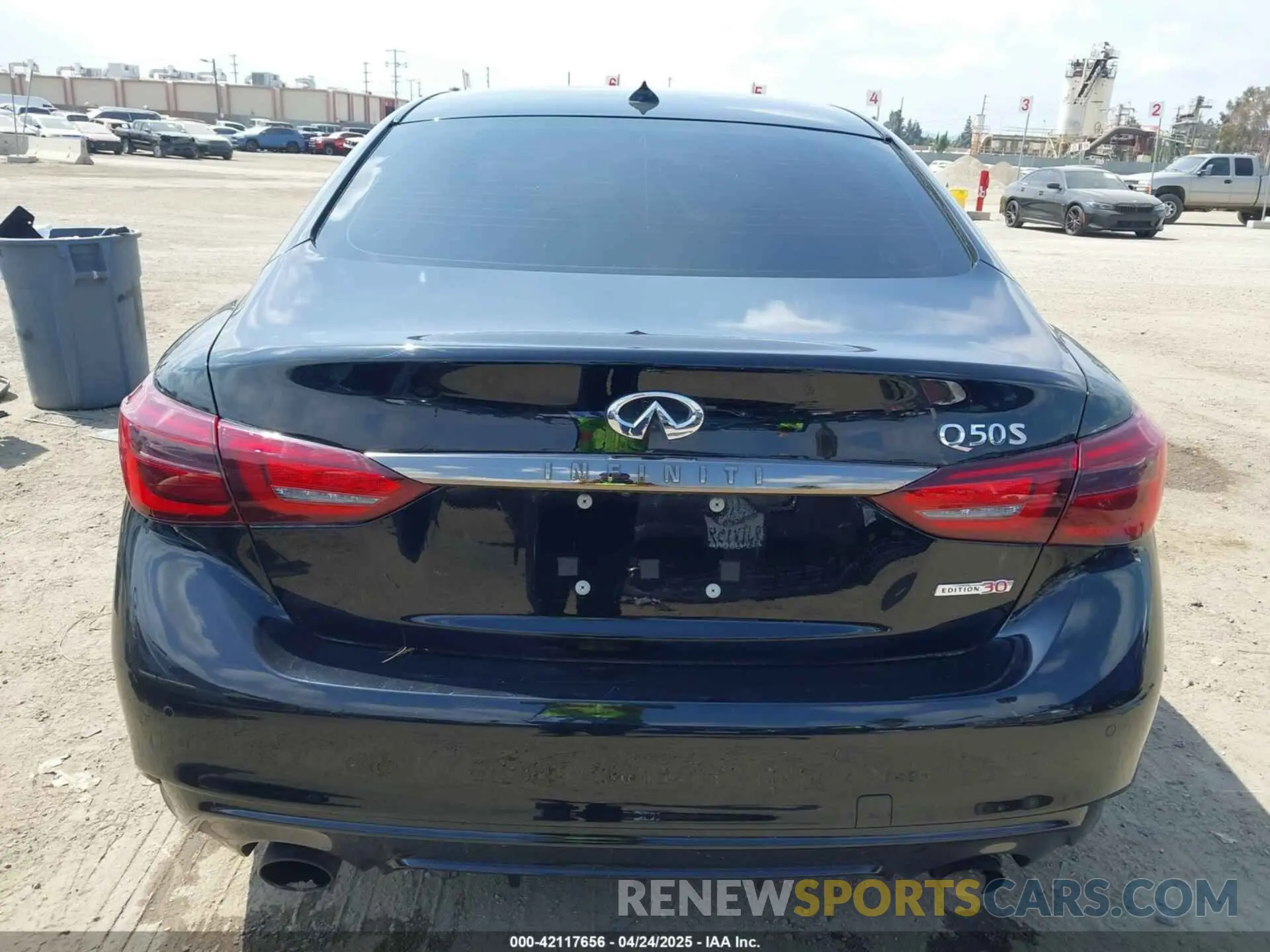 15 Photograph of a damaged car JN1EV7AP3LM203377 INFINITI Q50 2020