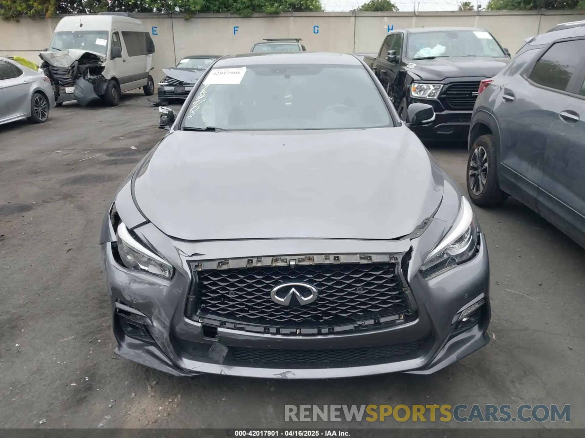 13 Photograph of a damaged car JN1EV7AP3LM208059 INFINITI Q50 2020