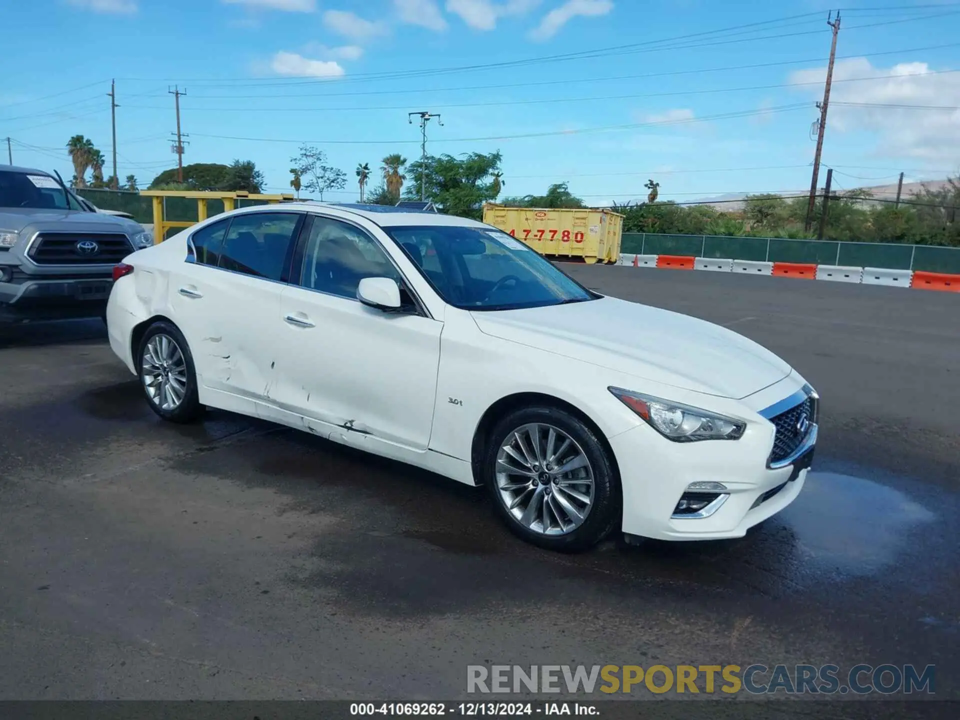 1 Photograph of a damaged car JN1EV7AP4LM206367 INFINITI Q50 2020