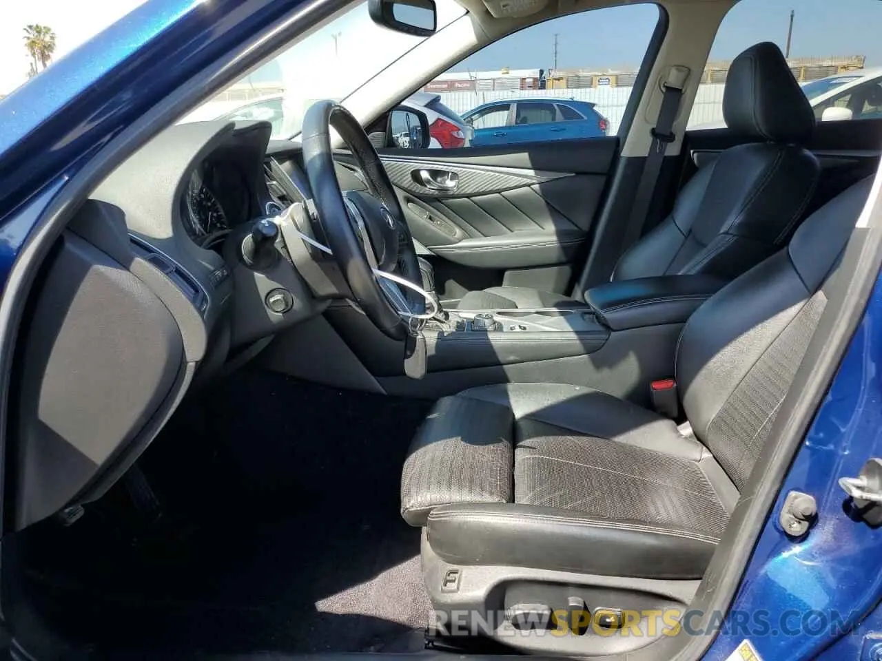 7 Photograph of a damaged car JN1EV7AP4LM208572 INFINITI Q50 2020