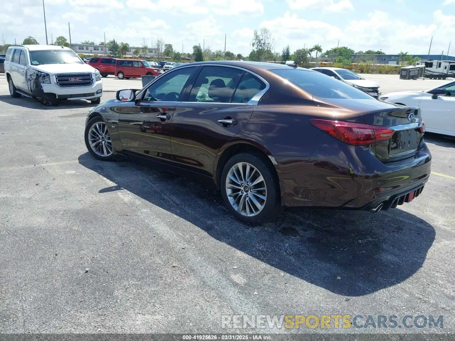 3 Photograph of a damaged car JN1EV7AP5LM204160 INFINITI Q50 2020