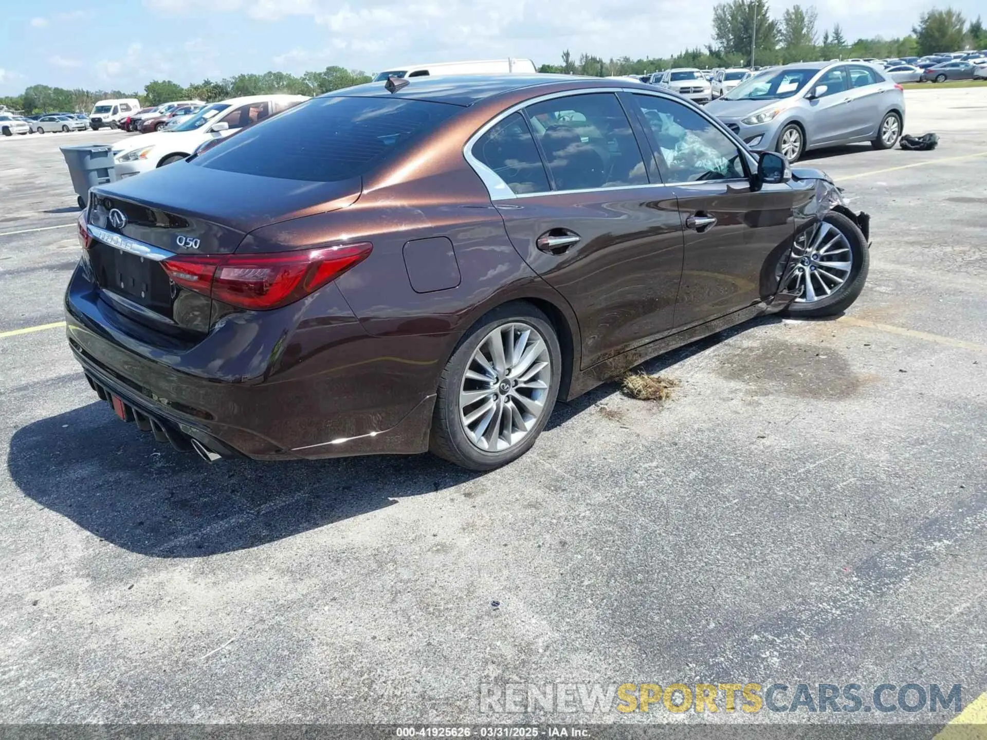 4 Photograph of a damaged car JN1EV7AP5LM204160 INFINITI Q50 2020