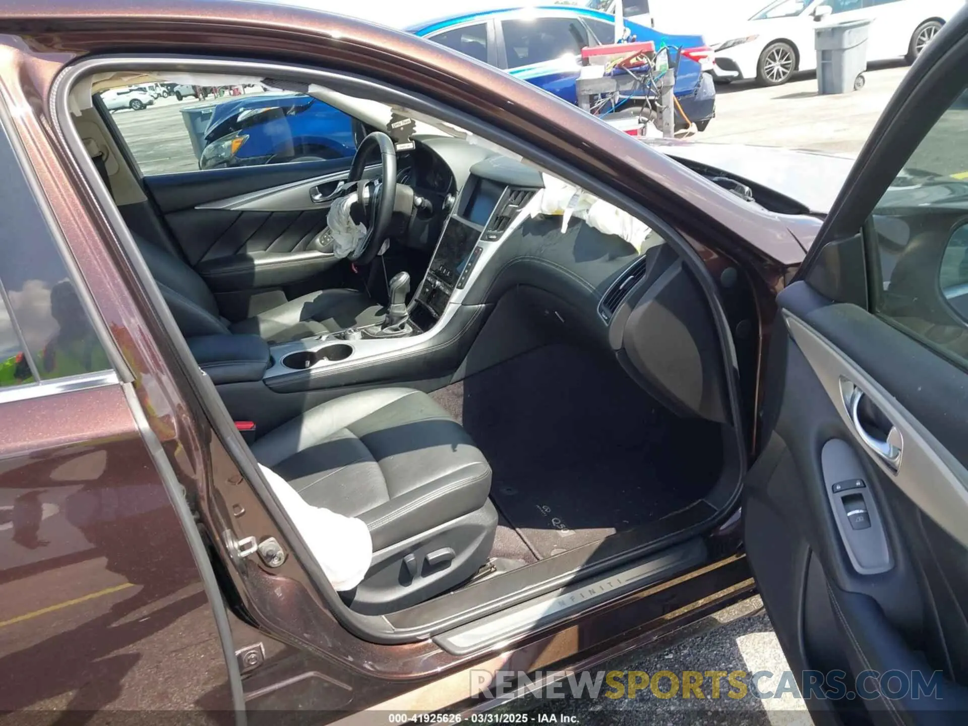 5 Photograph of a damaged car JN1EV7AP5LM204160 INFINITI Q50 2020
