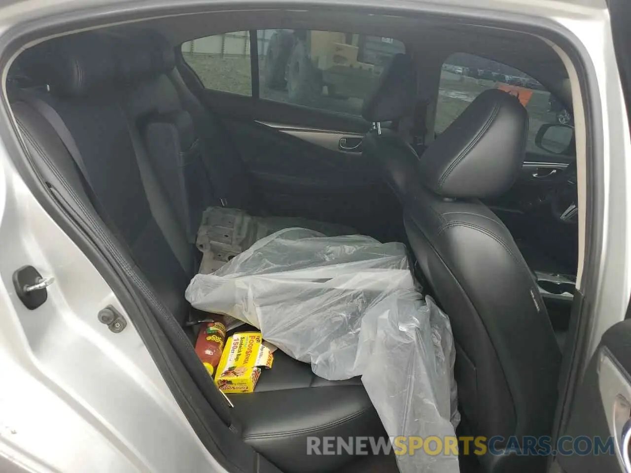 10 Photograph of a damaged car JN1EV7AP5LM206278 INFINITI Q50 2020