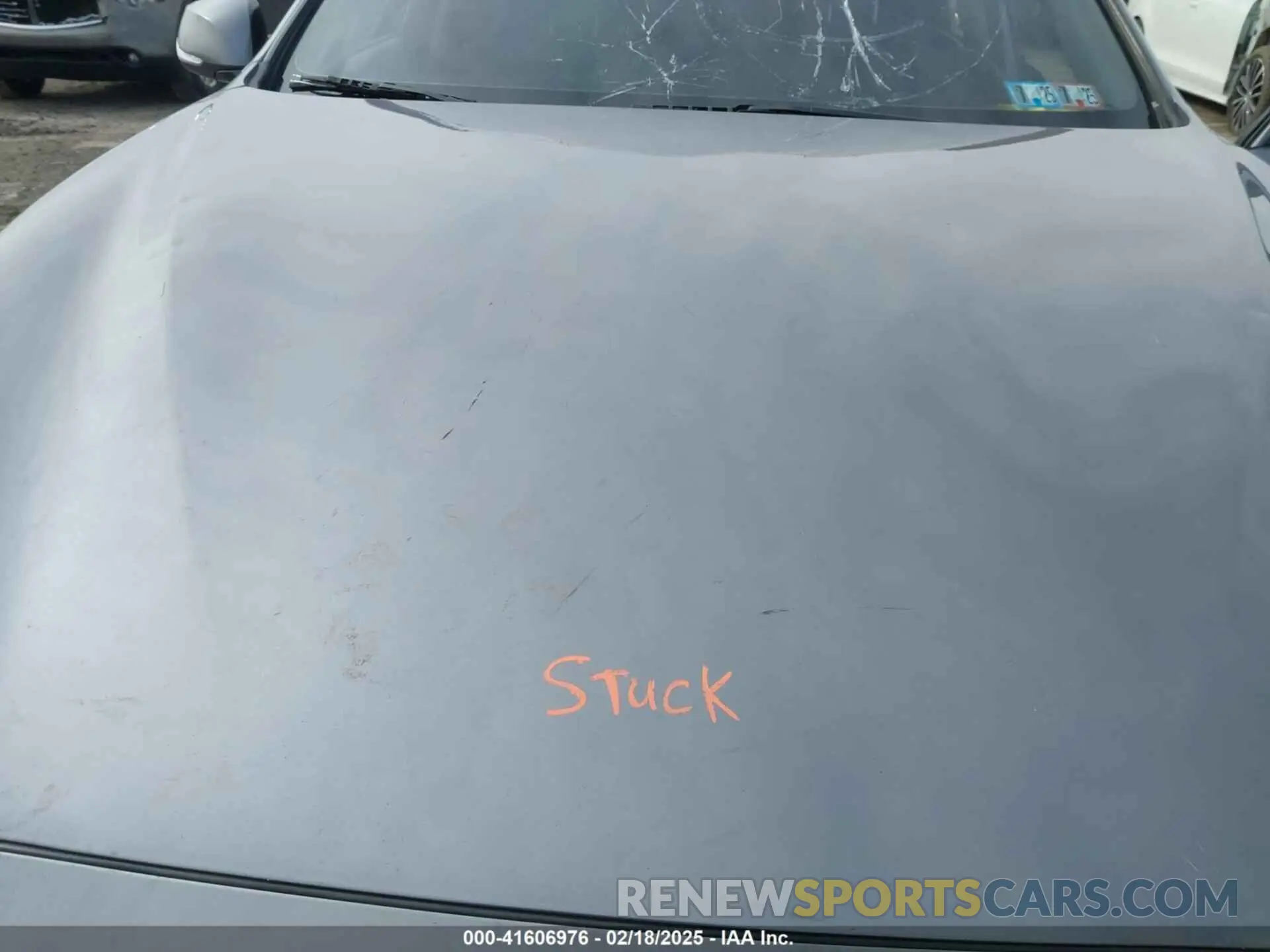 10 Photograph of a damaged car JN1EV7AP5LM206300 INFINITI Q50 2020