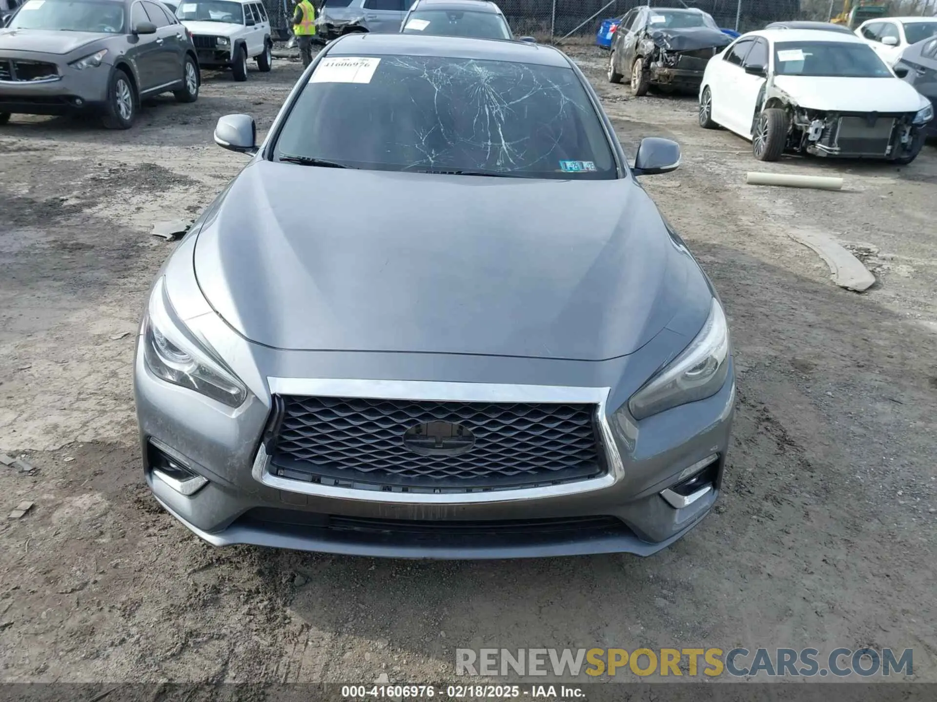 11 Photograph of a damaged car JN1EV7AP5LM206300 INFINITI Q50 2020