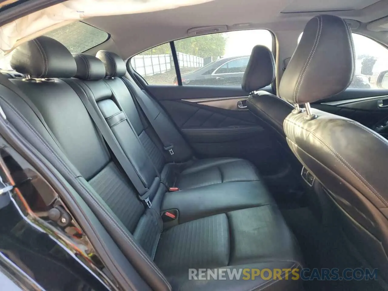 10 Photograph of a damaged car JN1EV7AP6LM201882 INFINITI Q50 2020