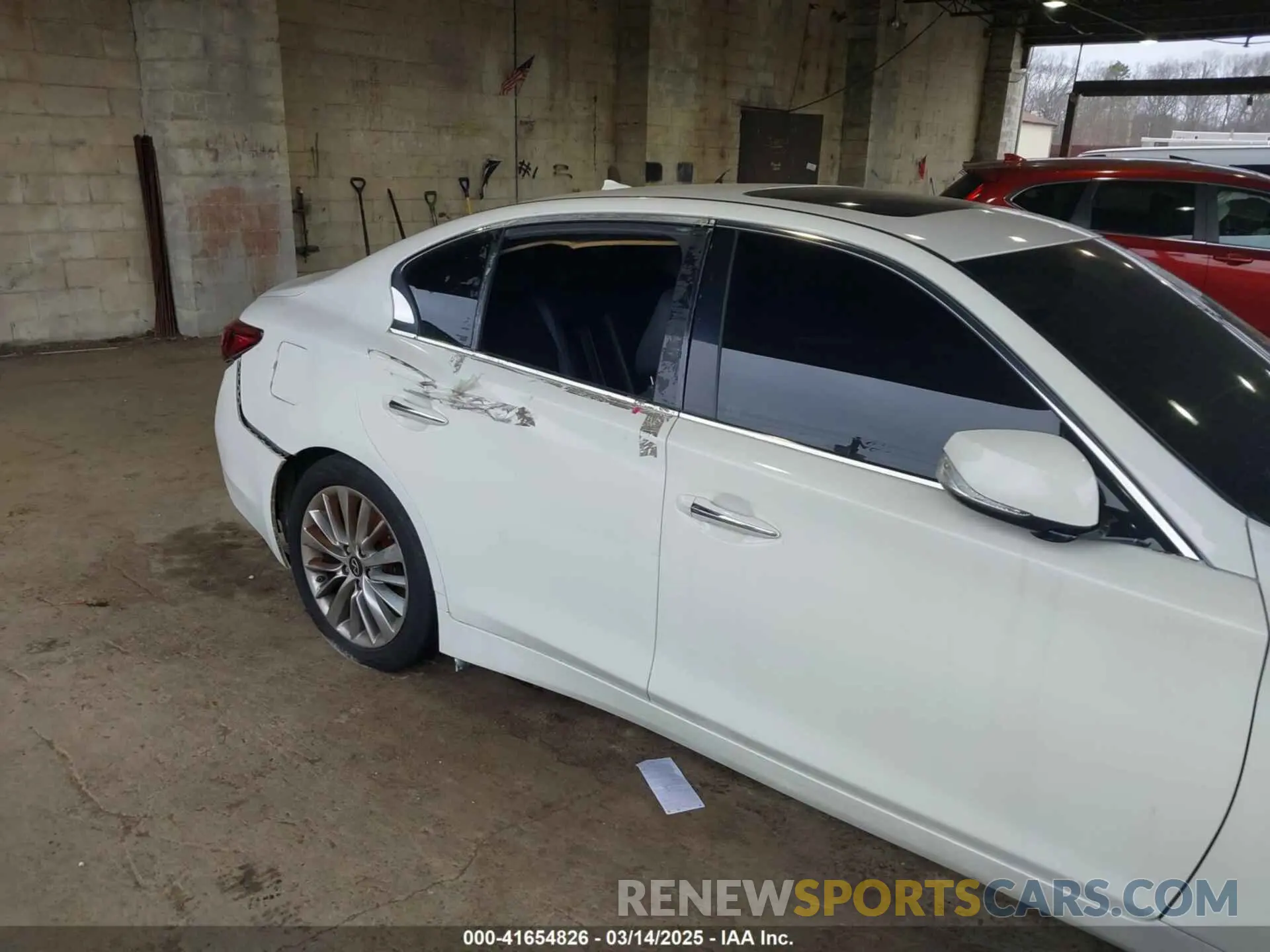6 Photograph of a damaged car JN1EV7AP6LM204474 INFINITI Q50 2020