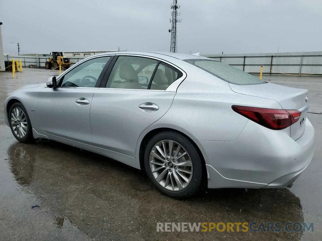 2 Photograph of a damaged car JN1EV7AP6LM208783 INFINITI Q50 2020