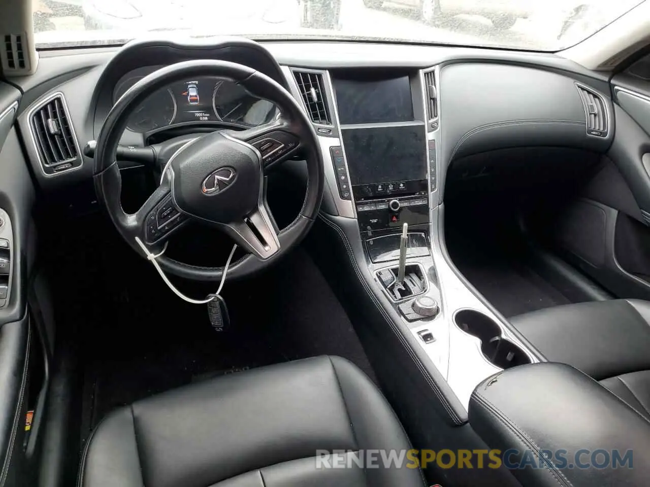 8 Photograph of a damaged car JN1EV7AP7LM206136 INFINITI Q50 2020