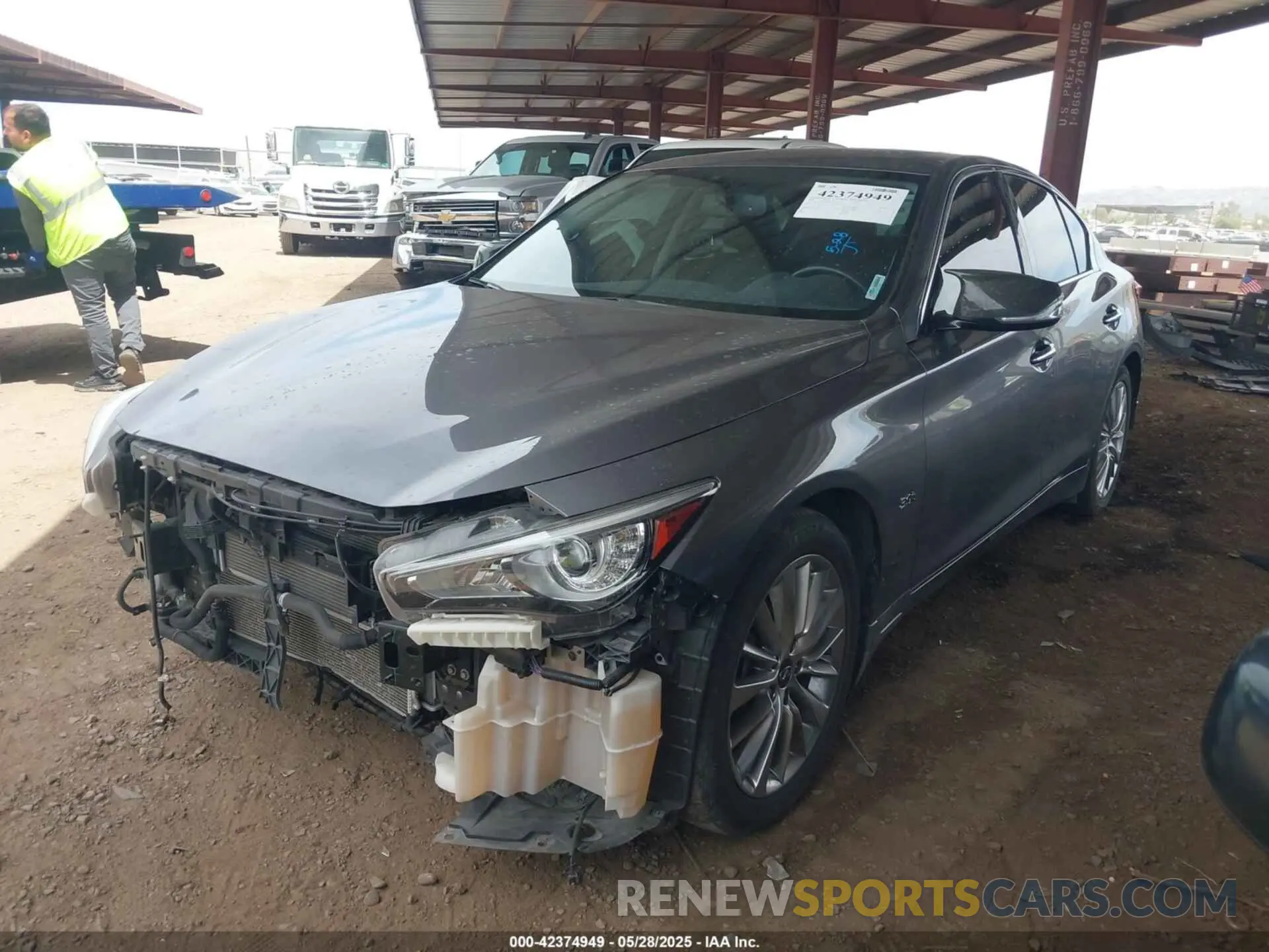 2 Photograph of a damaged car JN1EV7AP7LM208498 INFINITI Q50 2020