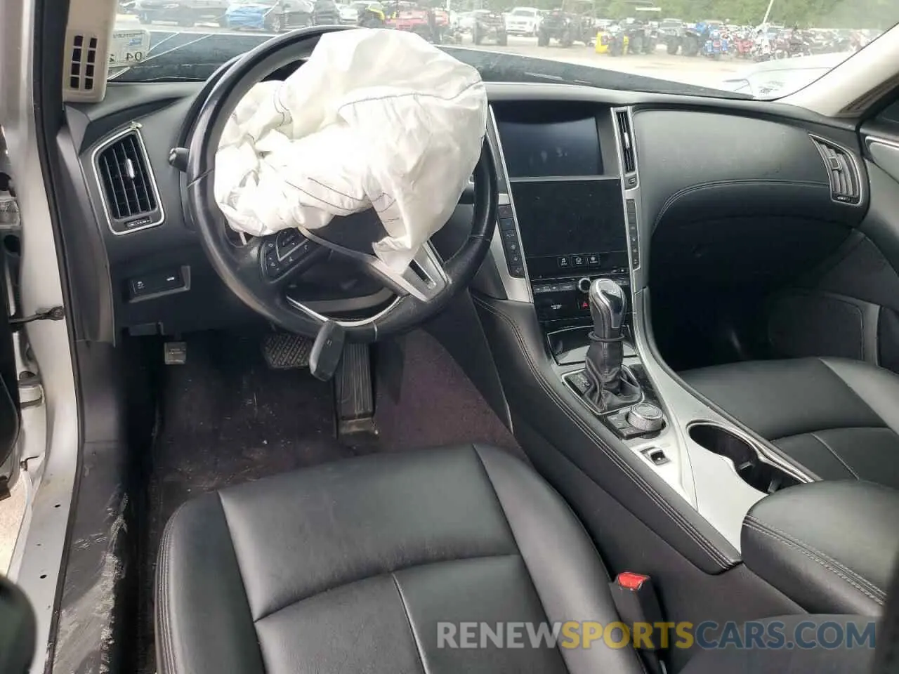 8 Photograph of a damaged car JN1EV7AP8LM205853 INFINITI Q50 2020