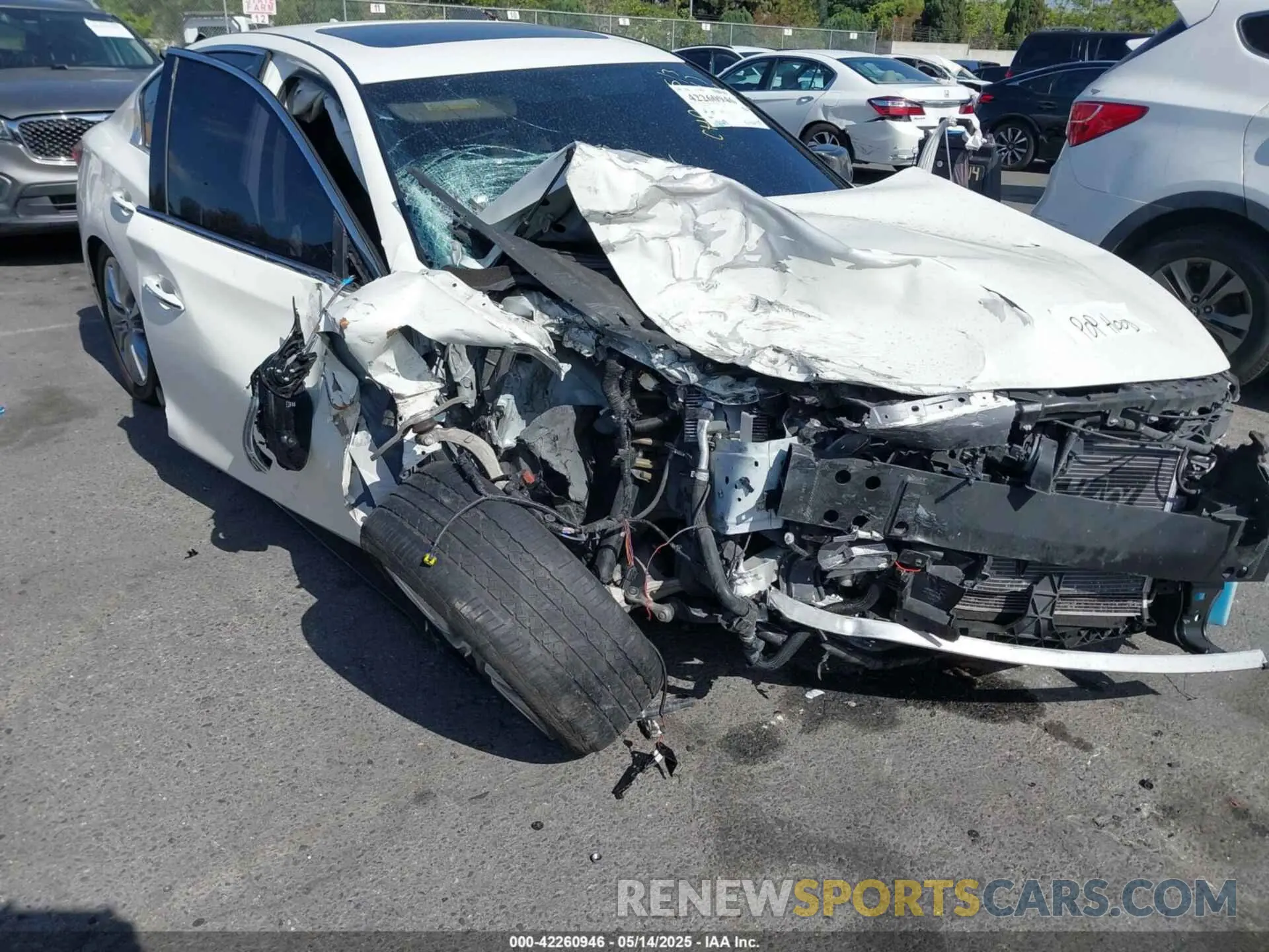 6 Photograph of a damaged car JN1EV7AP9LM203951 INFINITI Q50 2020