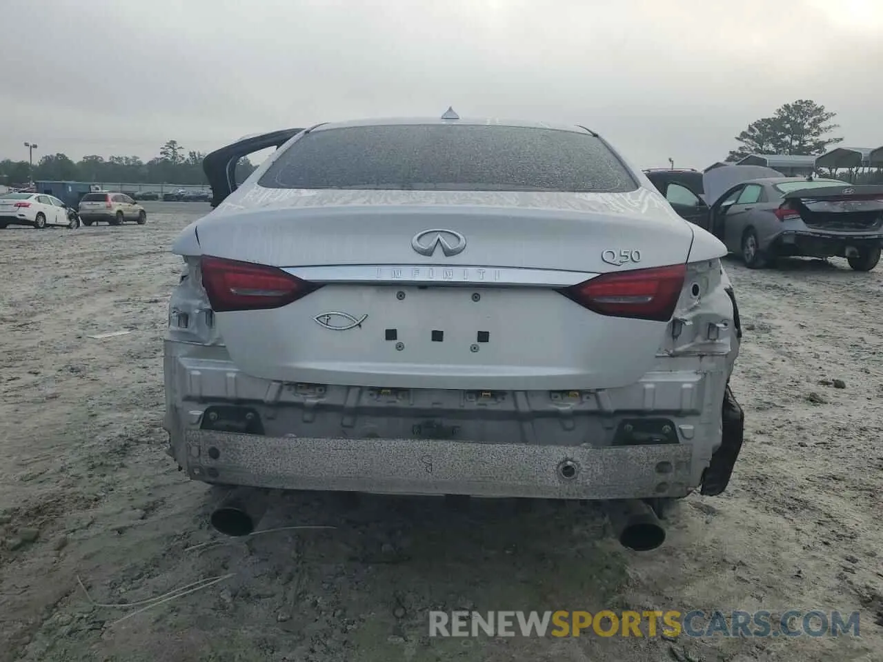 6 Photograph of a damaged car JN1EV7AP9LM206686 INFINITI Q50 2020