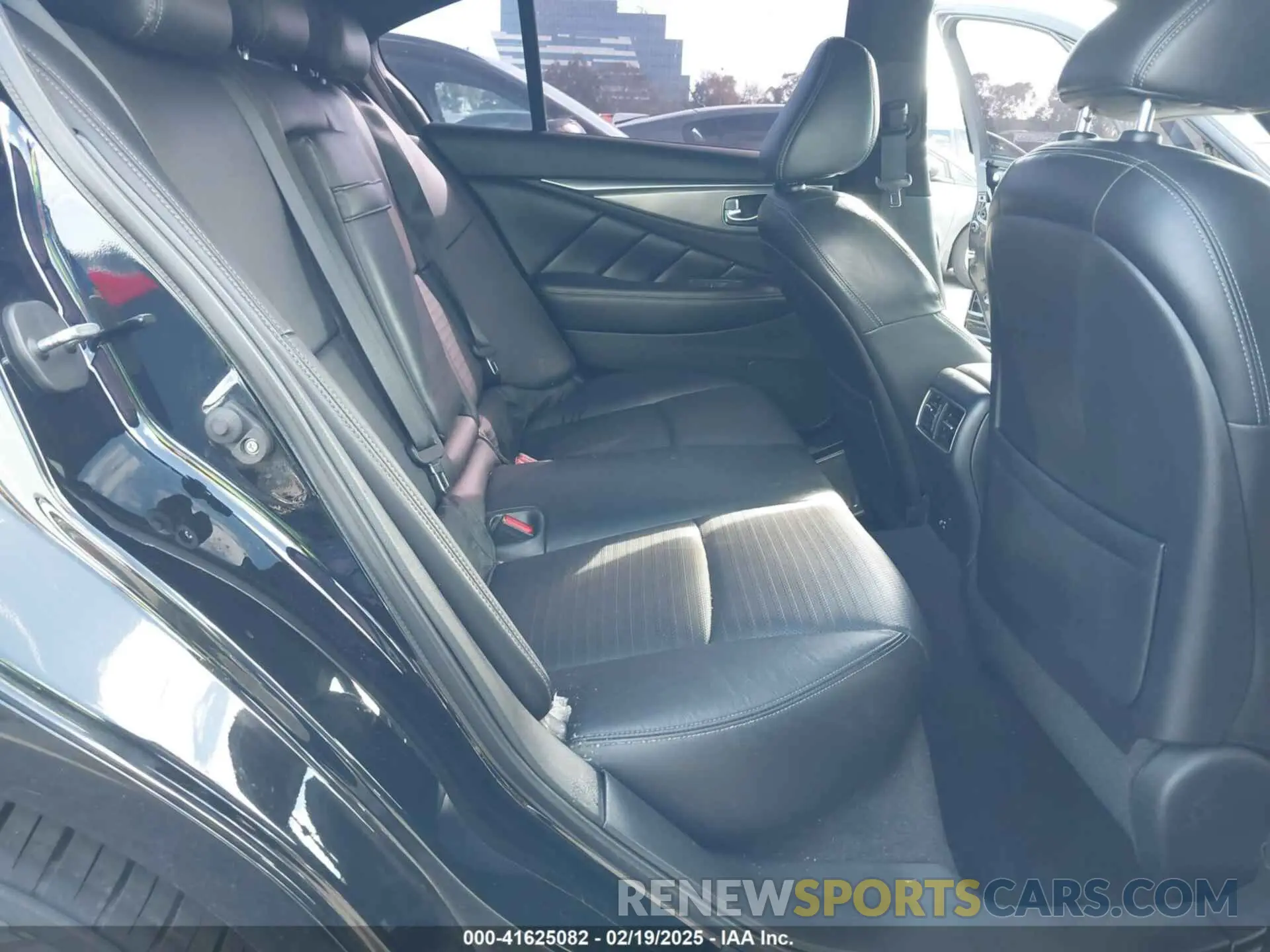 8 Photograph of a damaged car JN1EV7AP9LM207983 INFINITI Q50 2020
