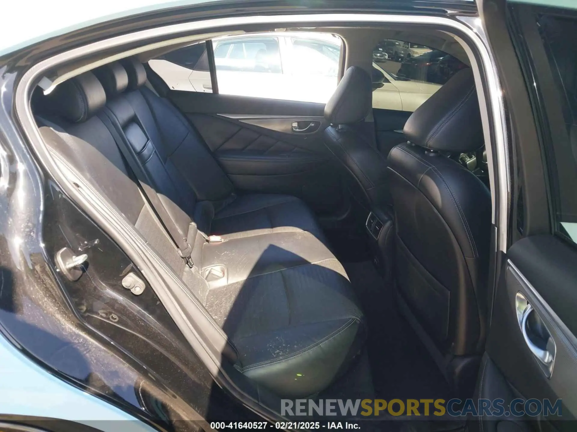 8 Photograph of a damaged car JN1EV7AP9LM207997 INFINITI Q50 2020