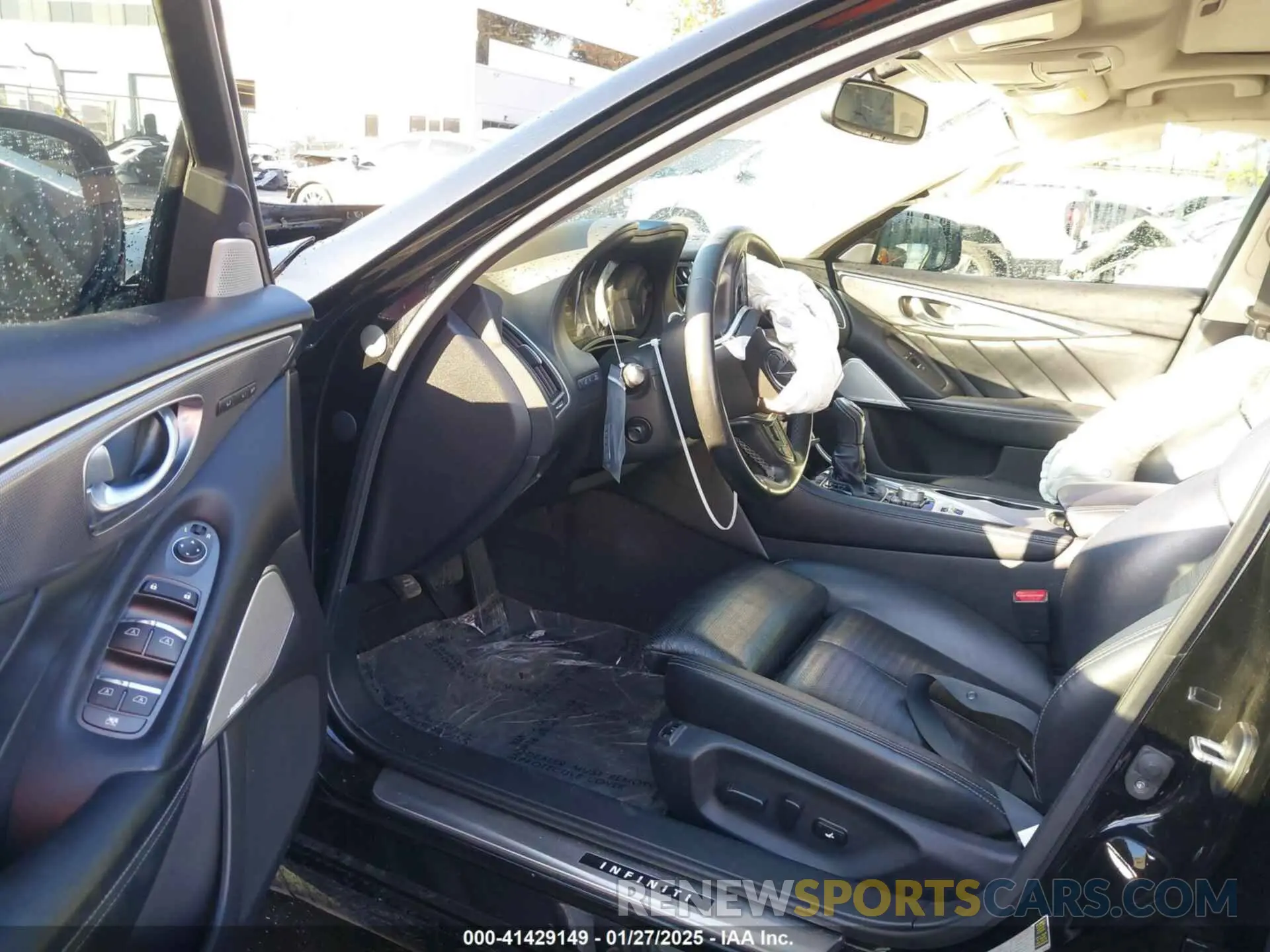 18 Photograph of a damaged car JN1EV7APXLM201187 INFINITI Q50 2020