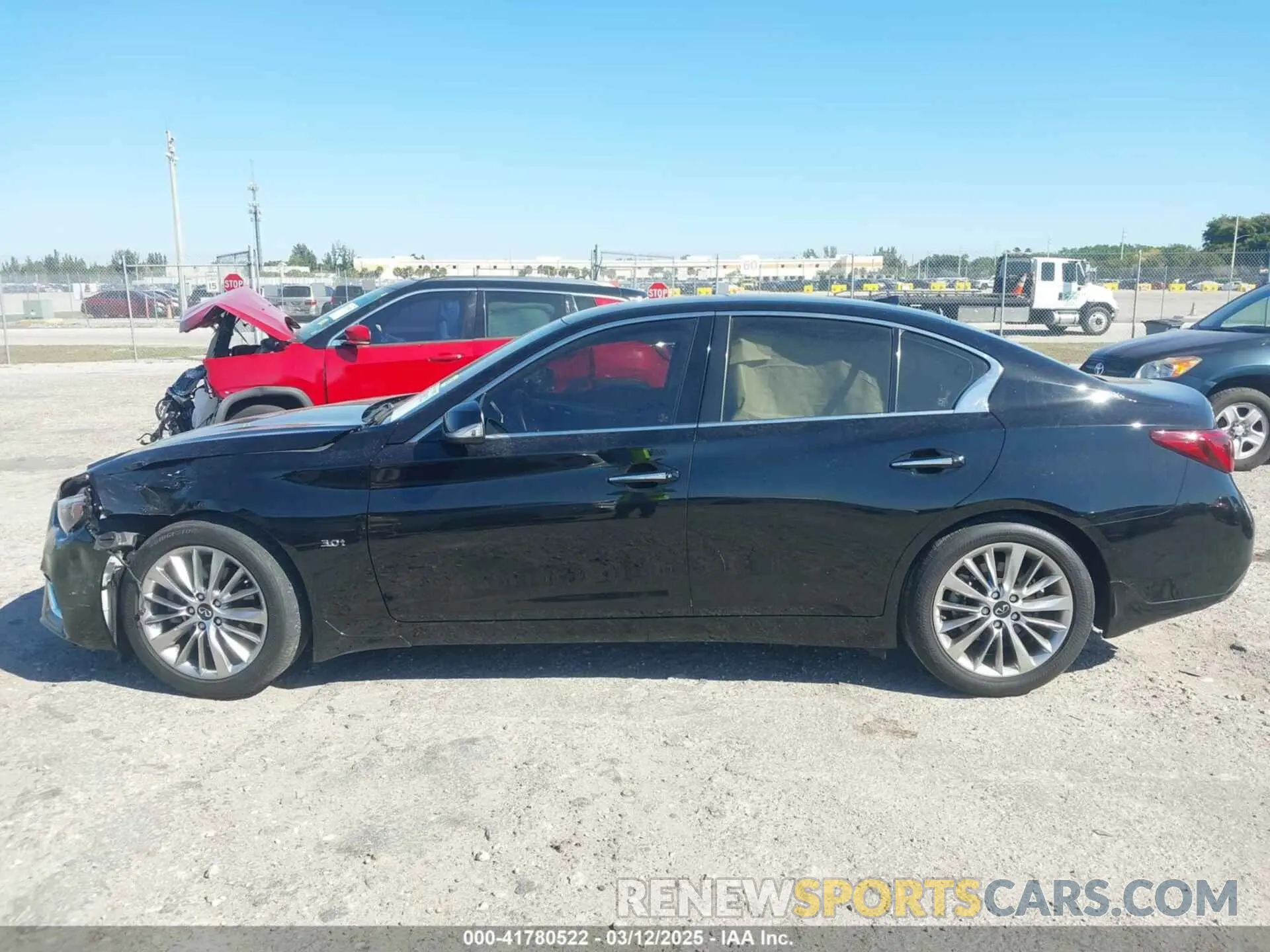 14 Photograph of a damaged car JN1EV7APXLM206065 INFINITI Q50 2020
