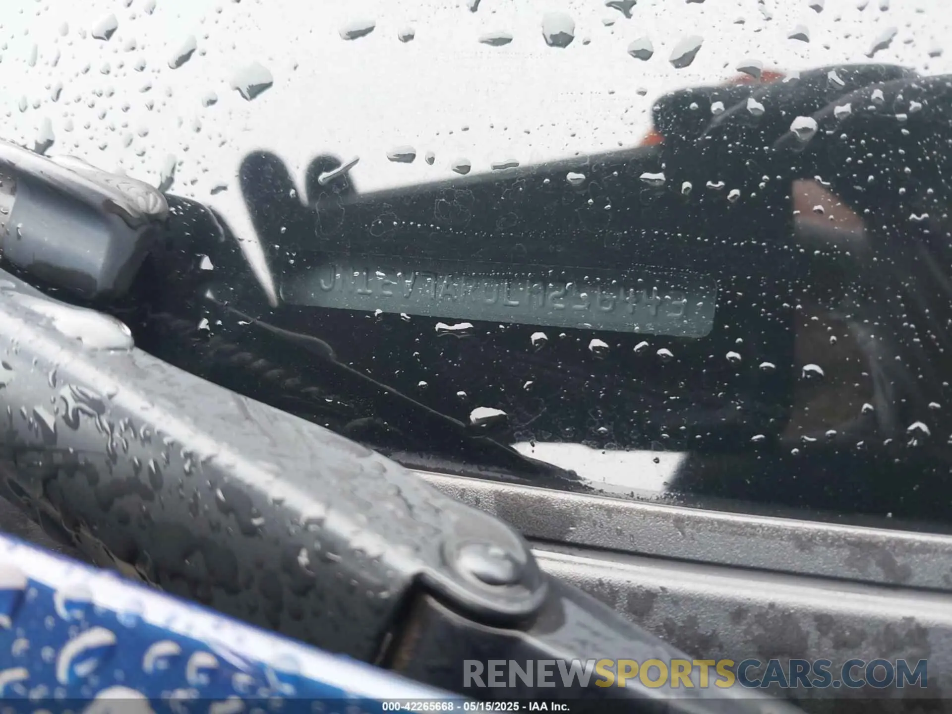 16 Photograph of a damaged car JN1EV7AR0LM256443 INFINITI Q50 2020