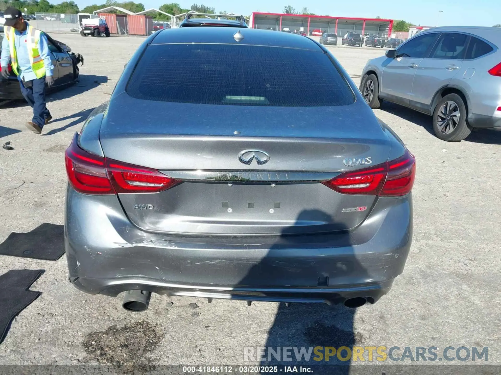 16 Photograph of a damaged car JN1EV7AR2LM253964 INFINITI Q50 2020
