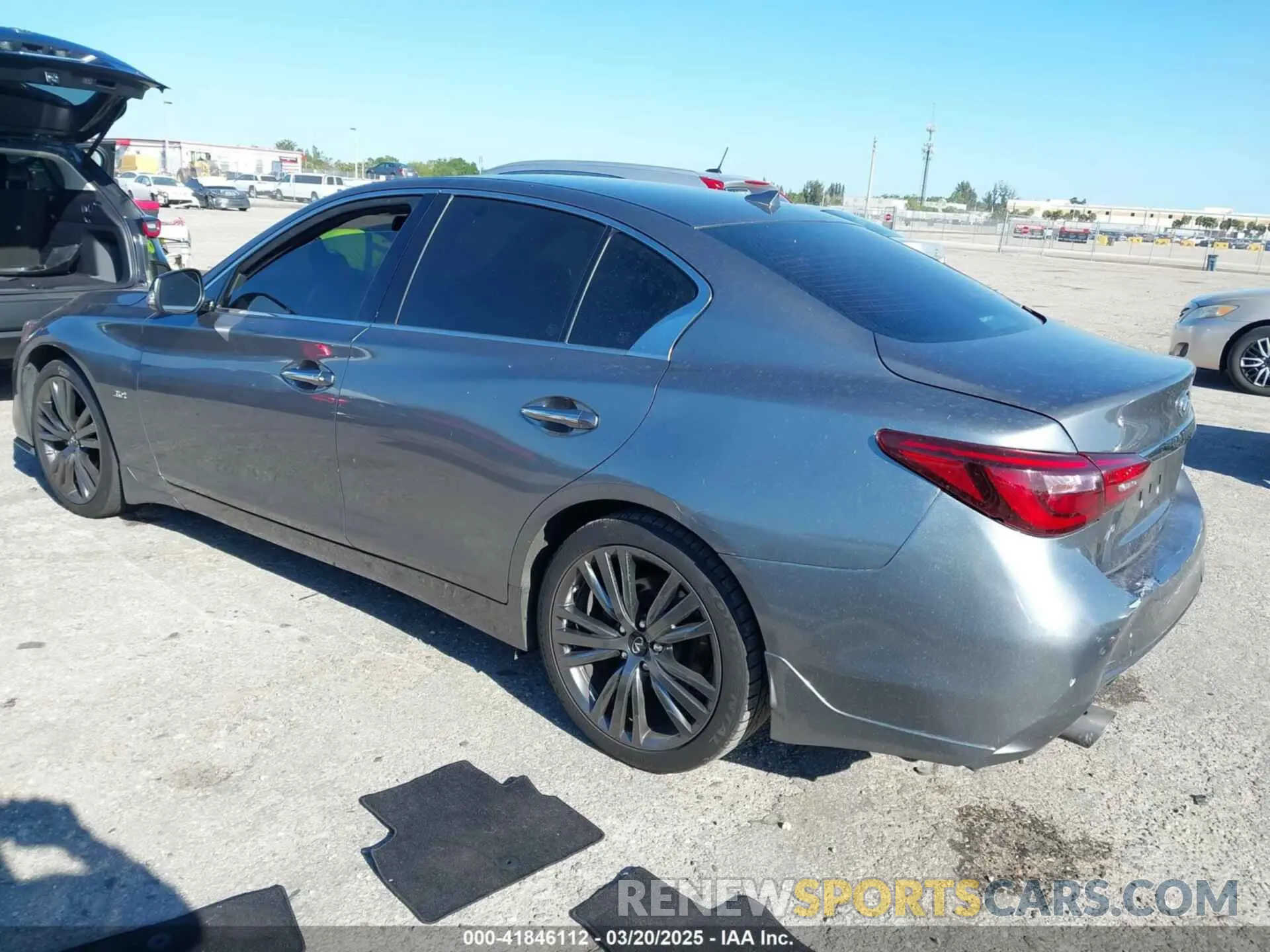 3 Photograph of a damaged car JN1EV7AR2LM253964 INFINITI Q50 2020