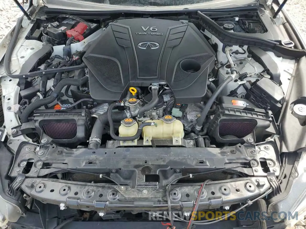 11 Photograph of a damaged car JN1EV7AR2LM254113 INFINITI Q50 2020