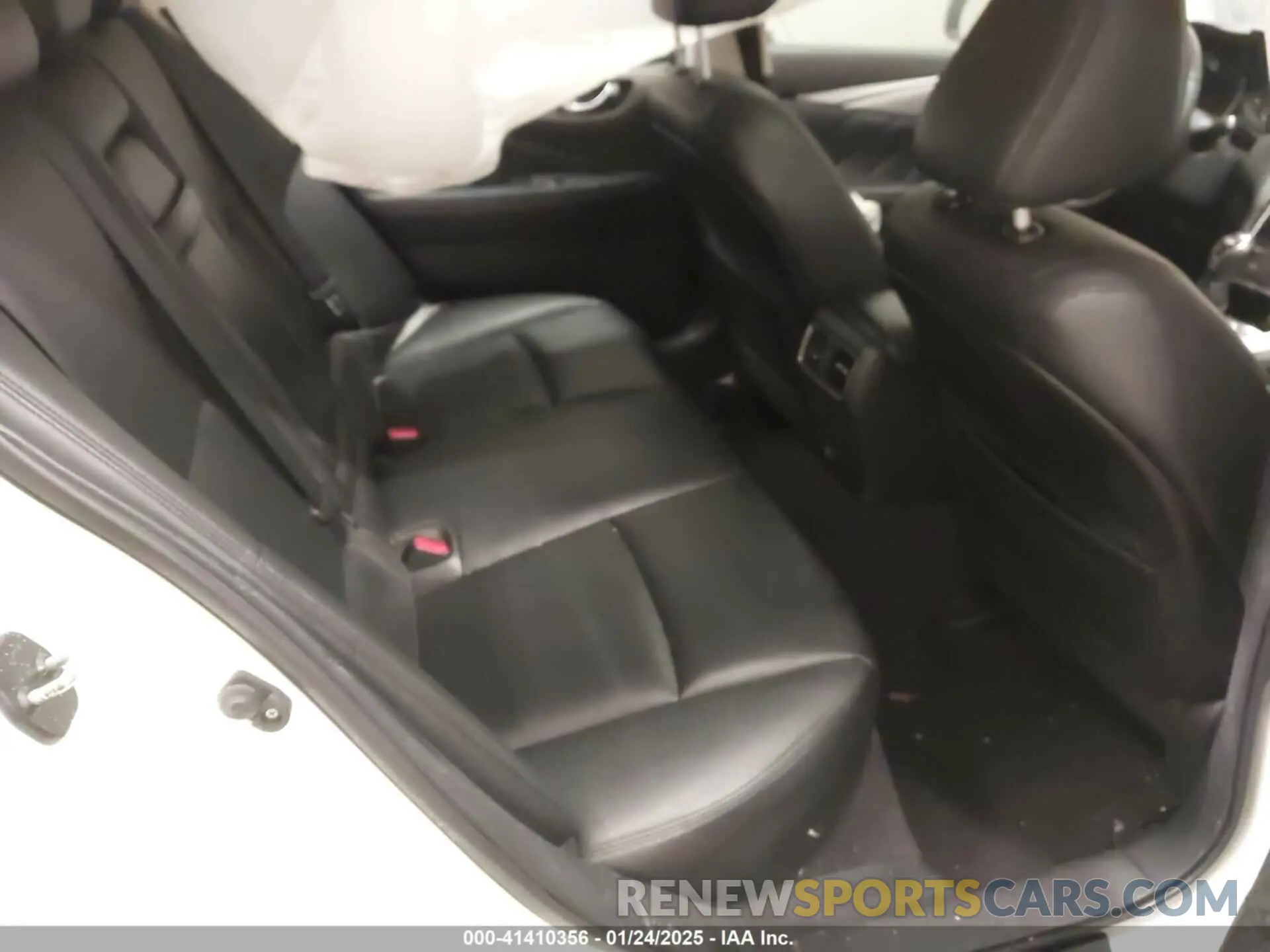 8 Photograph of a damaged car JN1EV7AR2LM254788 INFINITI Q50 2020