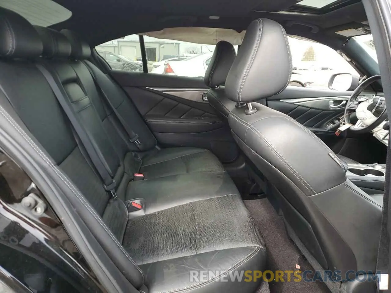 10 Photograph of a damaged car JN1EV7AR3LM253780 INFINITI Q50 2020
