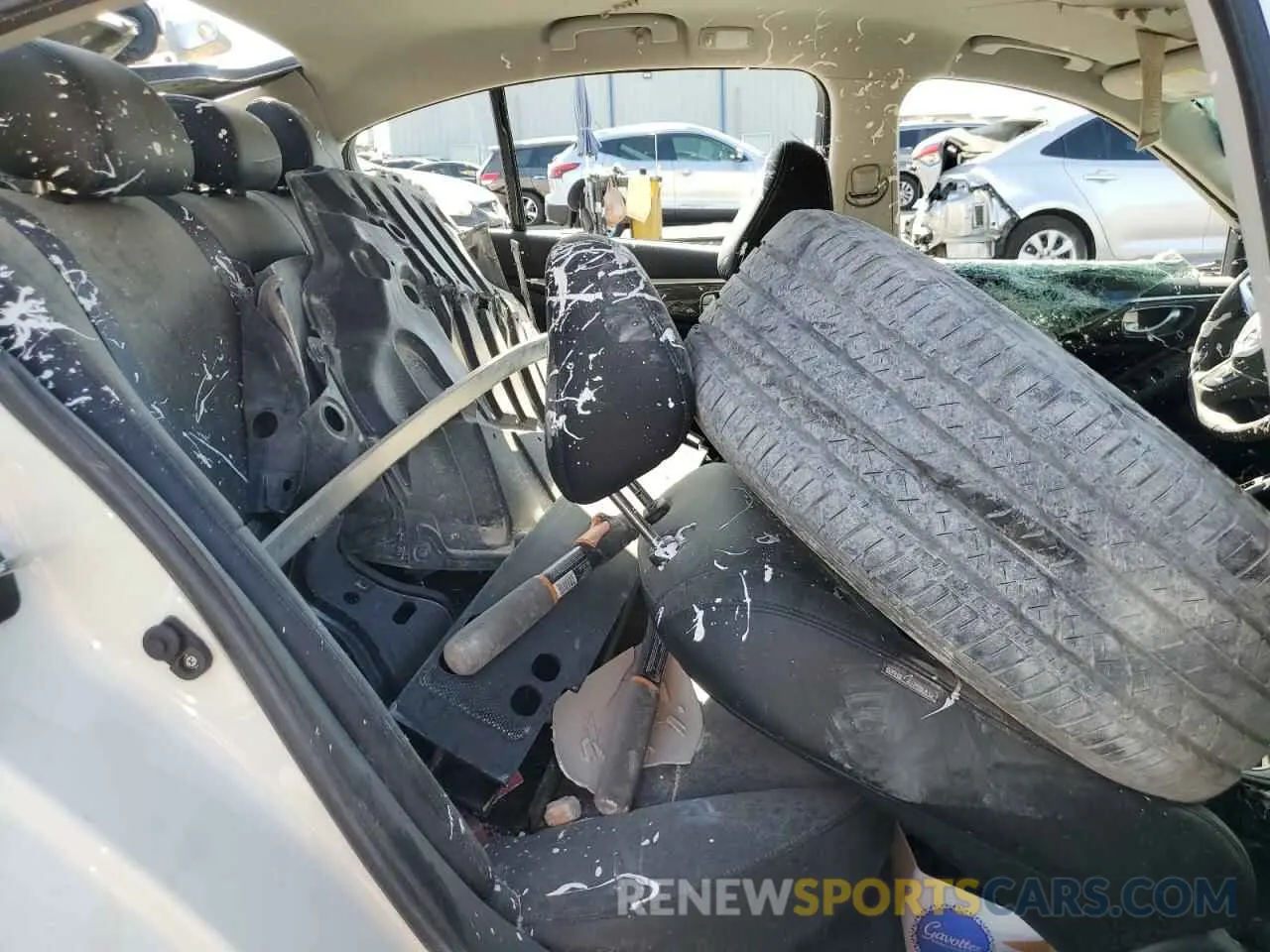 10 Photograph of a damaged car JN1EV7AR3LM254847 INFINITI Q50 2020