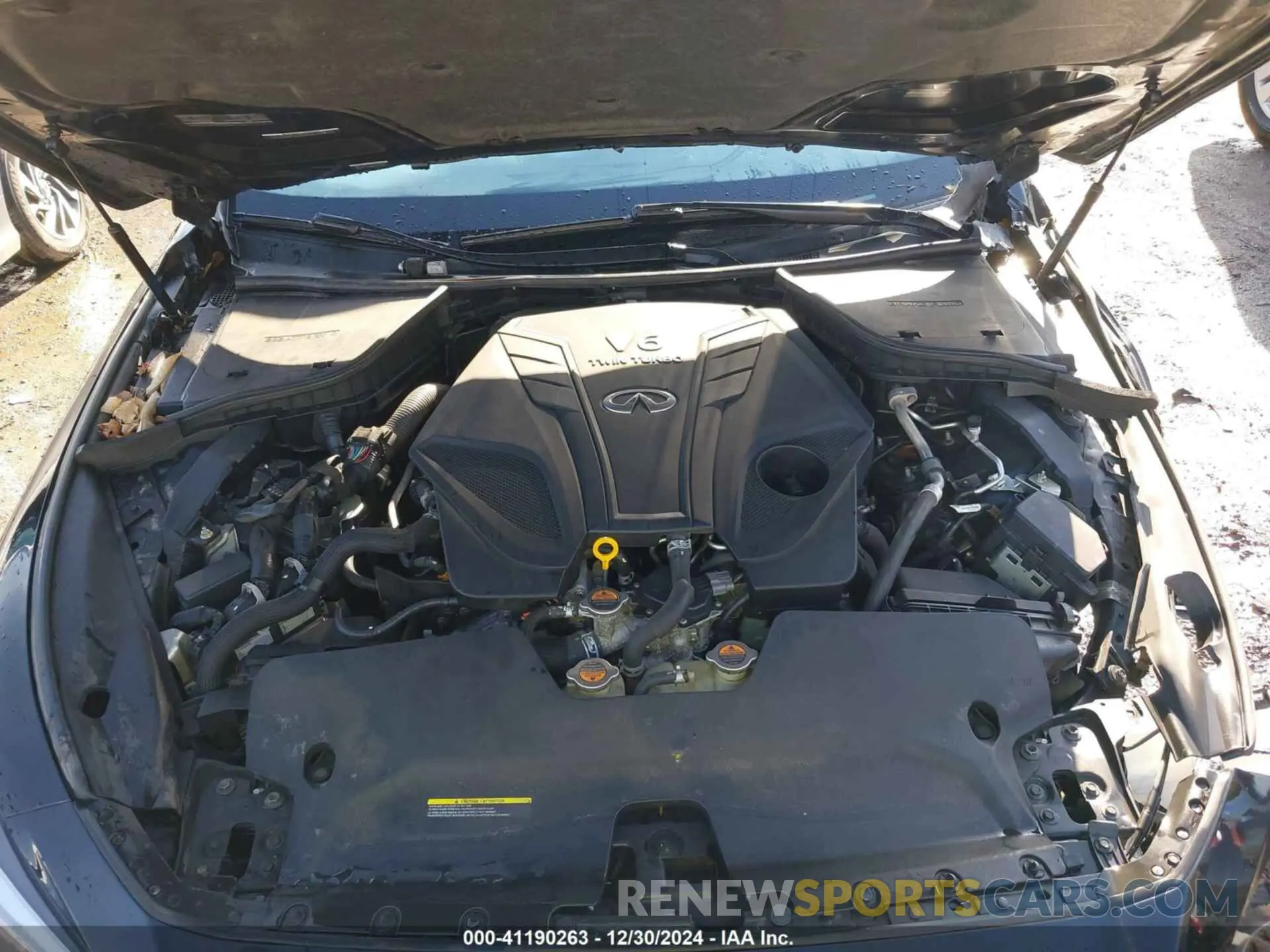 10 Photograph of a damaged car JN1EV7AR4LM253593 INFINITI Q50 2020