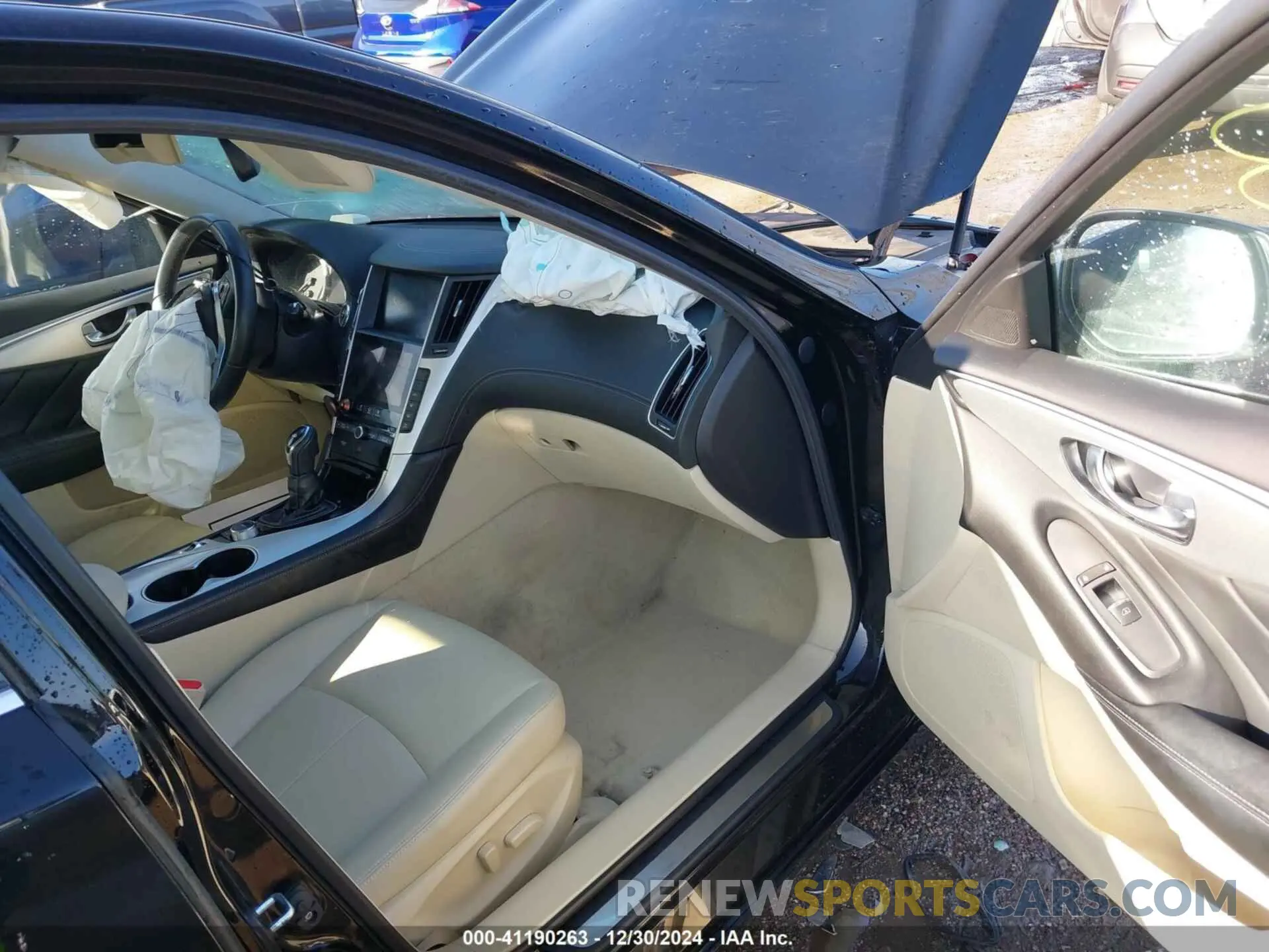 5 Photograph of a damaged car JN1EV7AR4LM253593 INFINITI Q50 2020