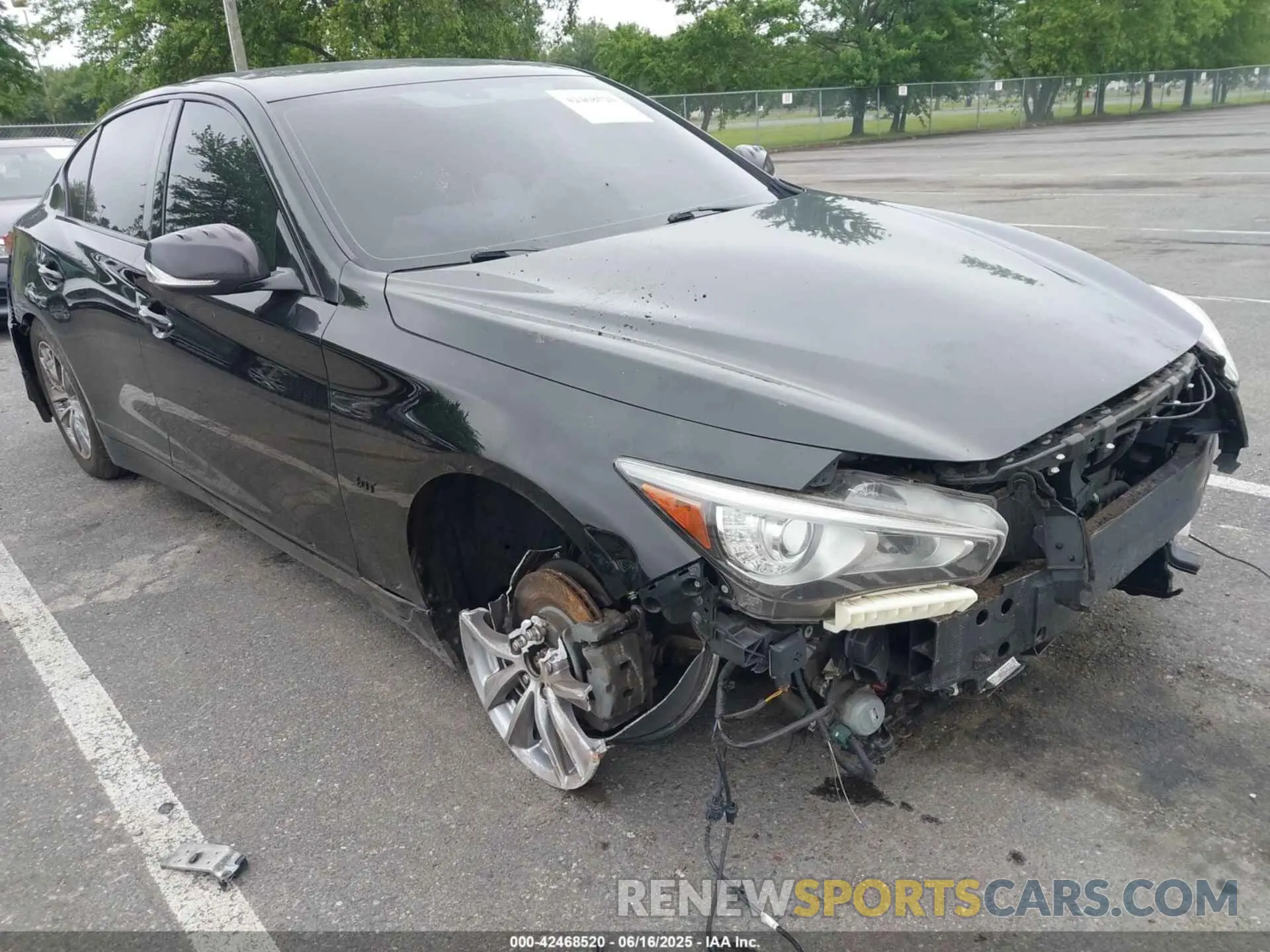 1 Photograph of a damaged car JN1EV7AR4LM255764 INFINITI Q50 2020