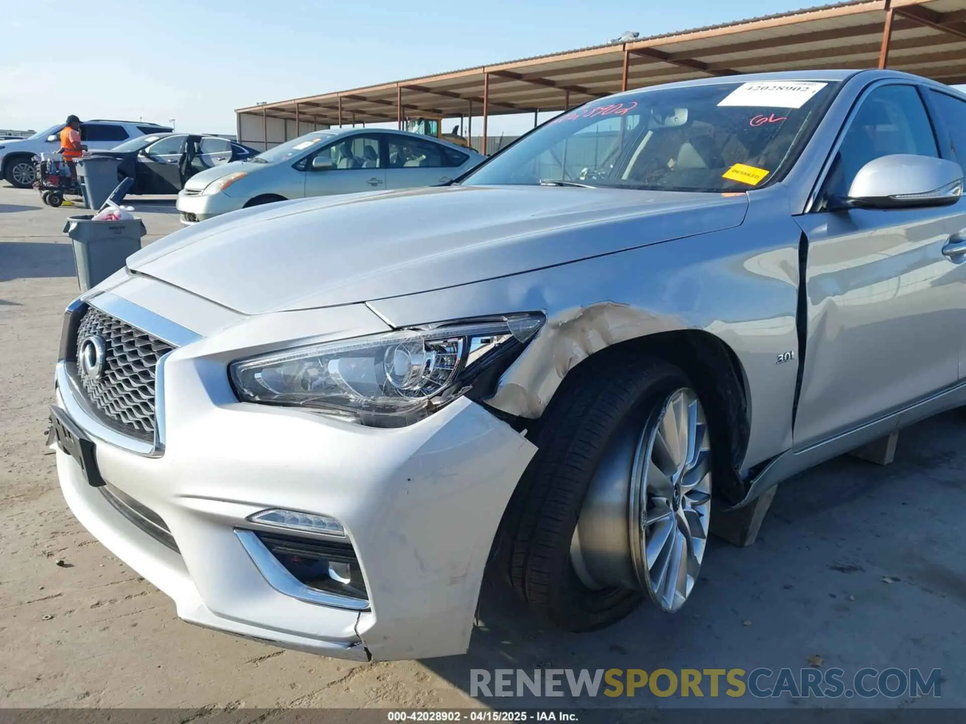 6 Photograph of a damaged car JN1EV7AR4LM255845 INFINITI Q50 2020