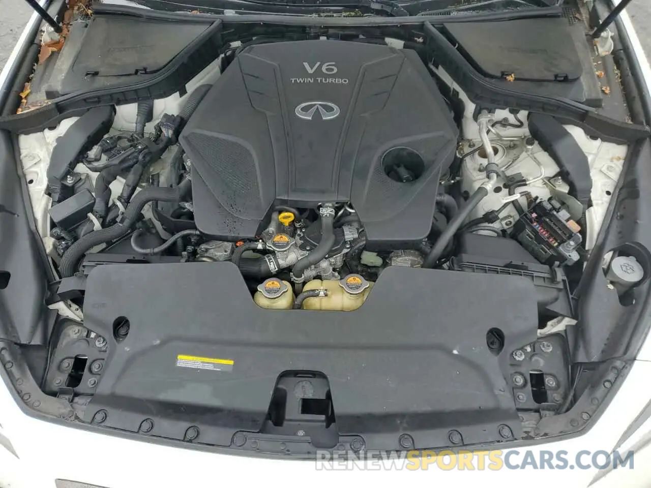 11 Photograph of a damaged car JN1EV7AR4LM256641 INFINITI Q50 2020