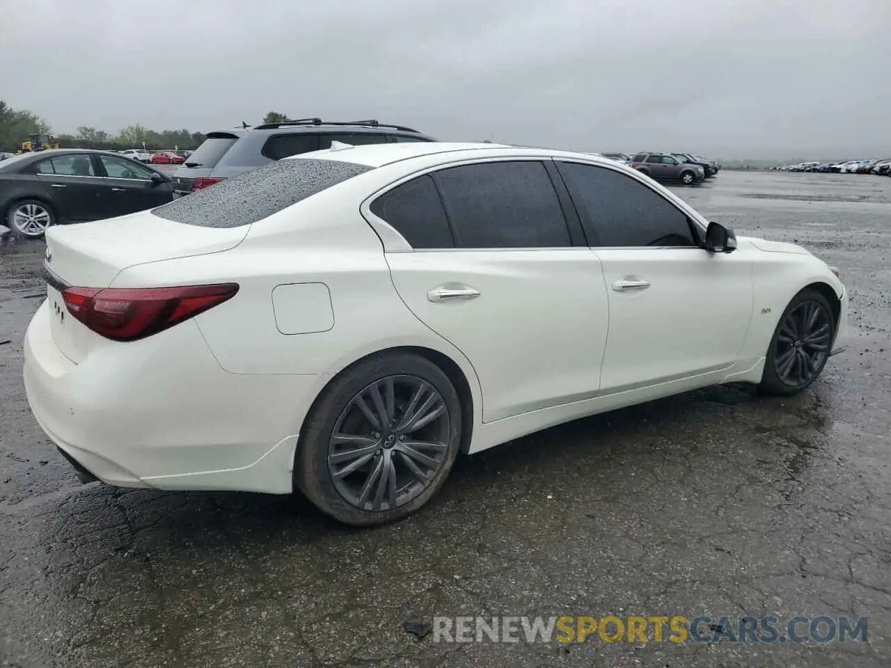3 Photograph of a damaged car JN1EV7AR4LM256641 INFINITI Q50 2020