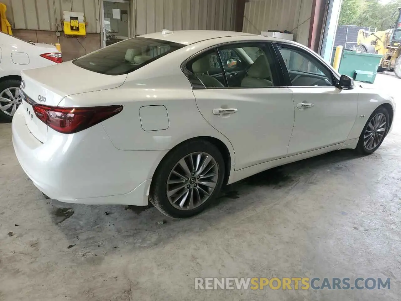 3 Photograph of a damaged car JN1EV7AR5LM251190 INFINITI Q50 2020