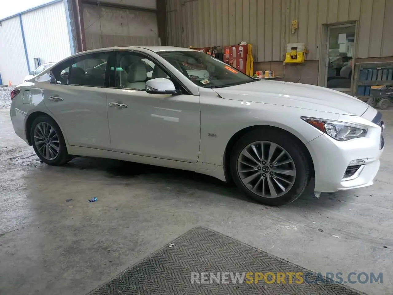 4 Photograph of a damaged car JN1EV7AR5LM251190 INFINITI Q50 2020