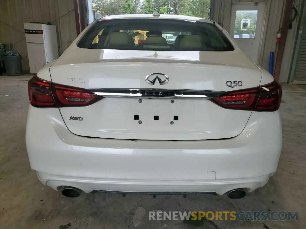 6 Photograph of a damaged car JN1EV7AR5LM251190 INFINITI Q50 2020