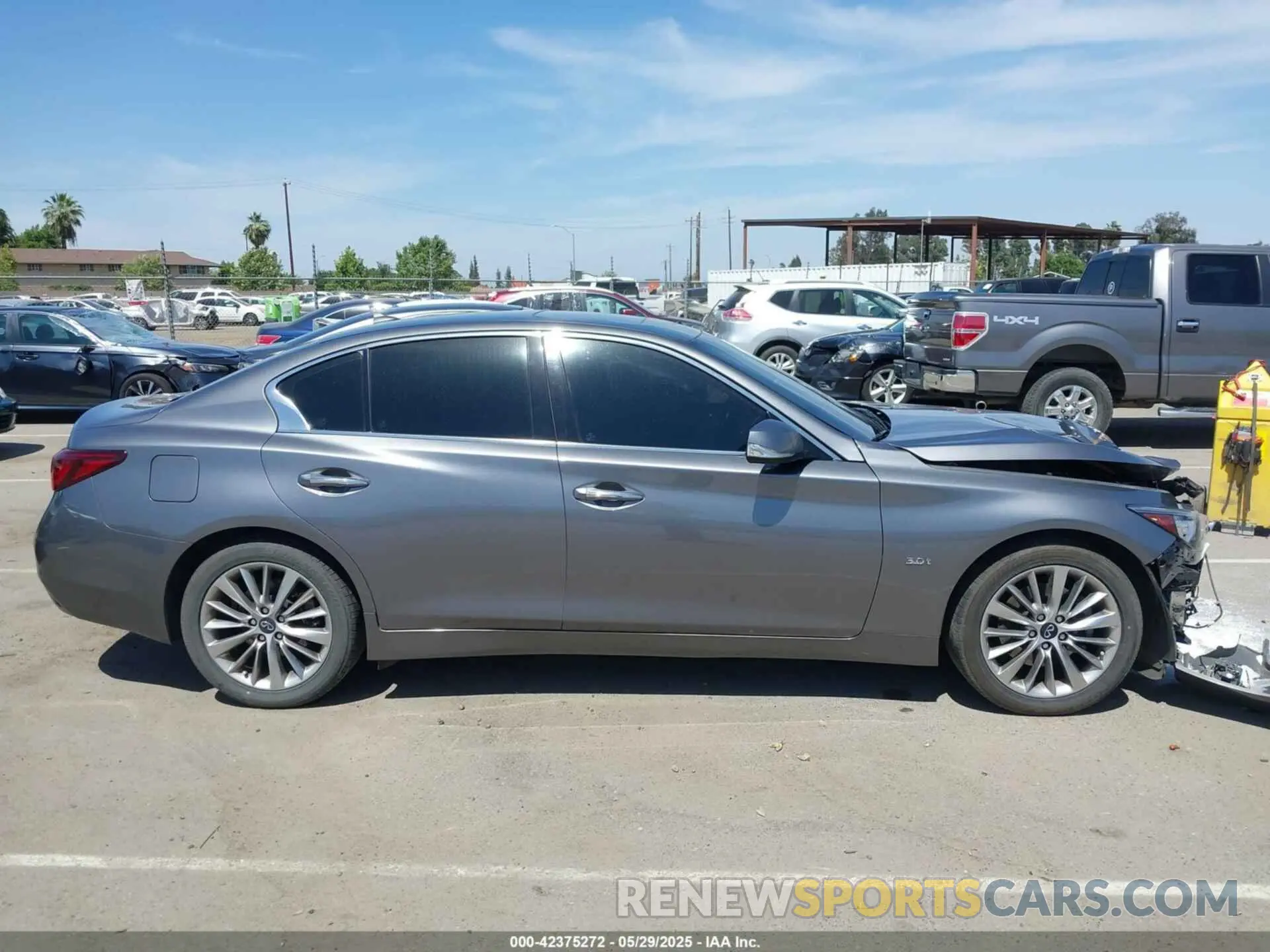 13 Photograph of a damaged car JN1EV7AR5LM255479 INFINITI Q50 2020