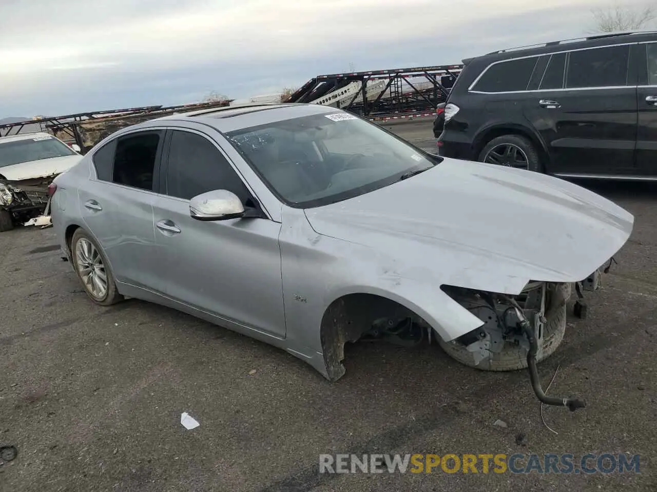 4 Photograph of a damaged car JN1EV7AR7LM255371 INFINITI Q50 2020
