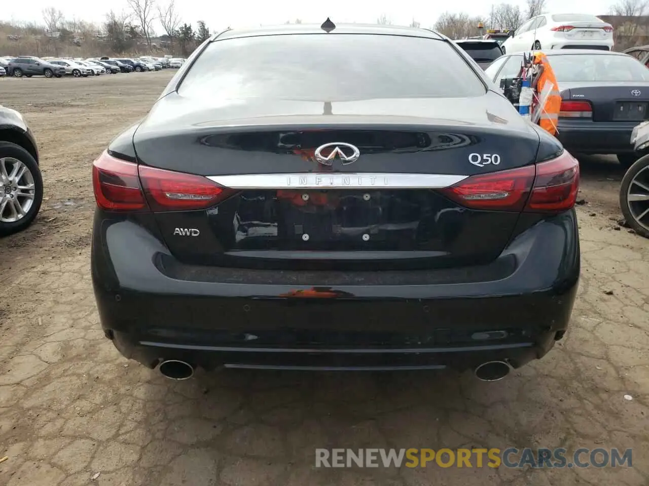 6 Photograph of a damaged car JN1EV7AR8LM252348 INFINITI Q50 2020