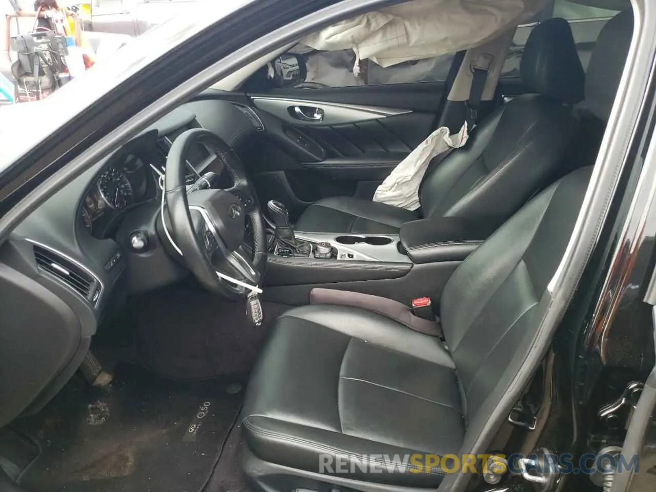 7 Photograph of a damaged car JN1EV7AR8LM252348 INFINITI Q50 2020