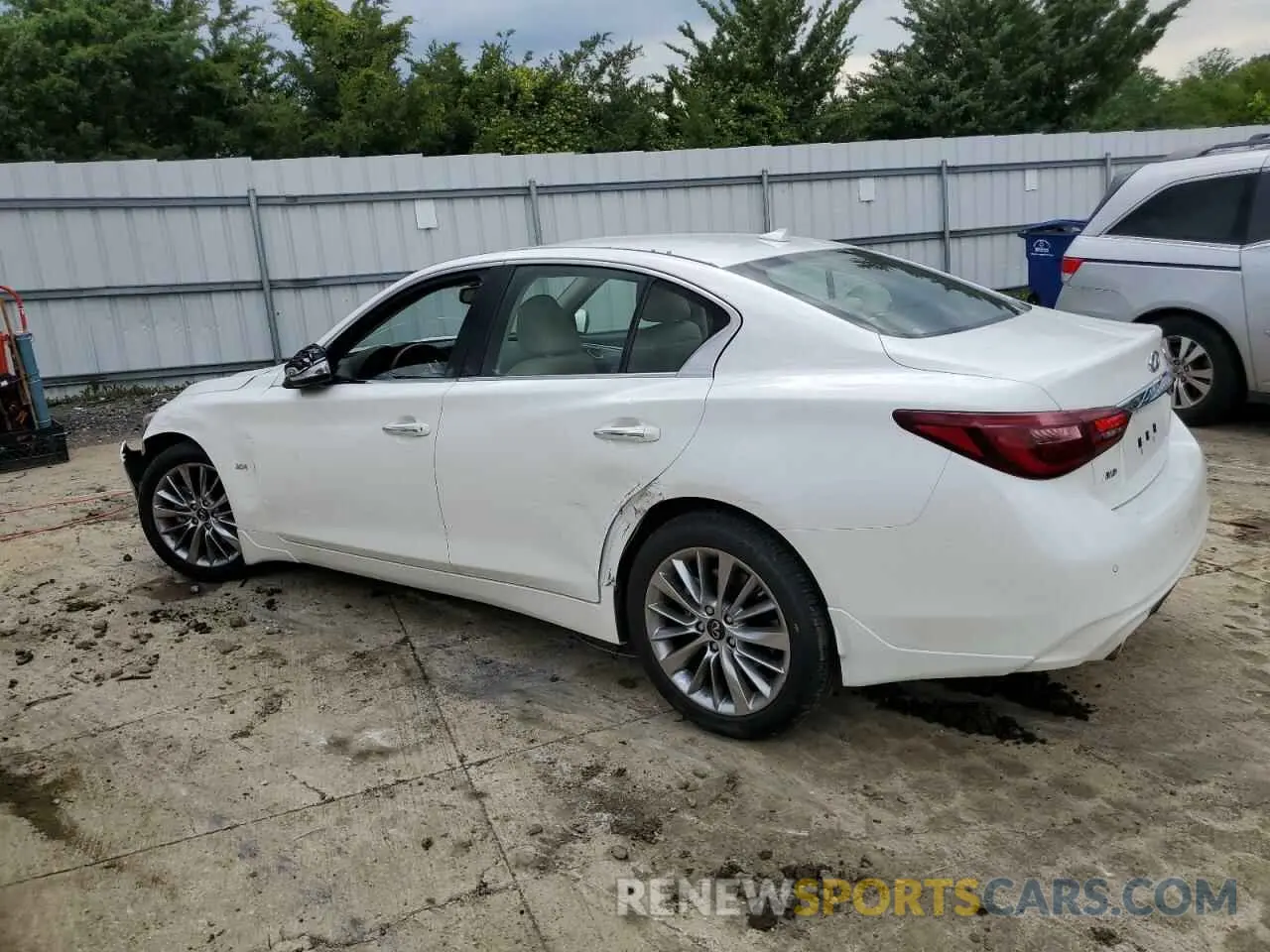 2 Photograph of a damaged car JN1EV7AR8LM252625 INFINITI Q50 2020
