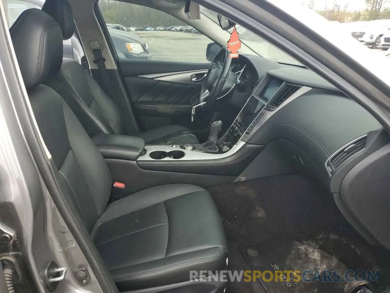 7 Photograph of a damaged car JN1EV7AR9LM256845 INFINITI Q50 2020