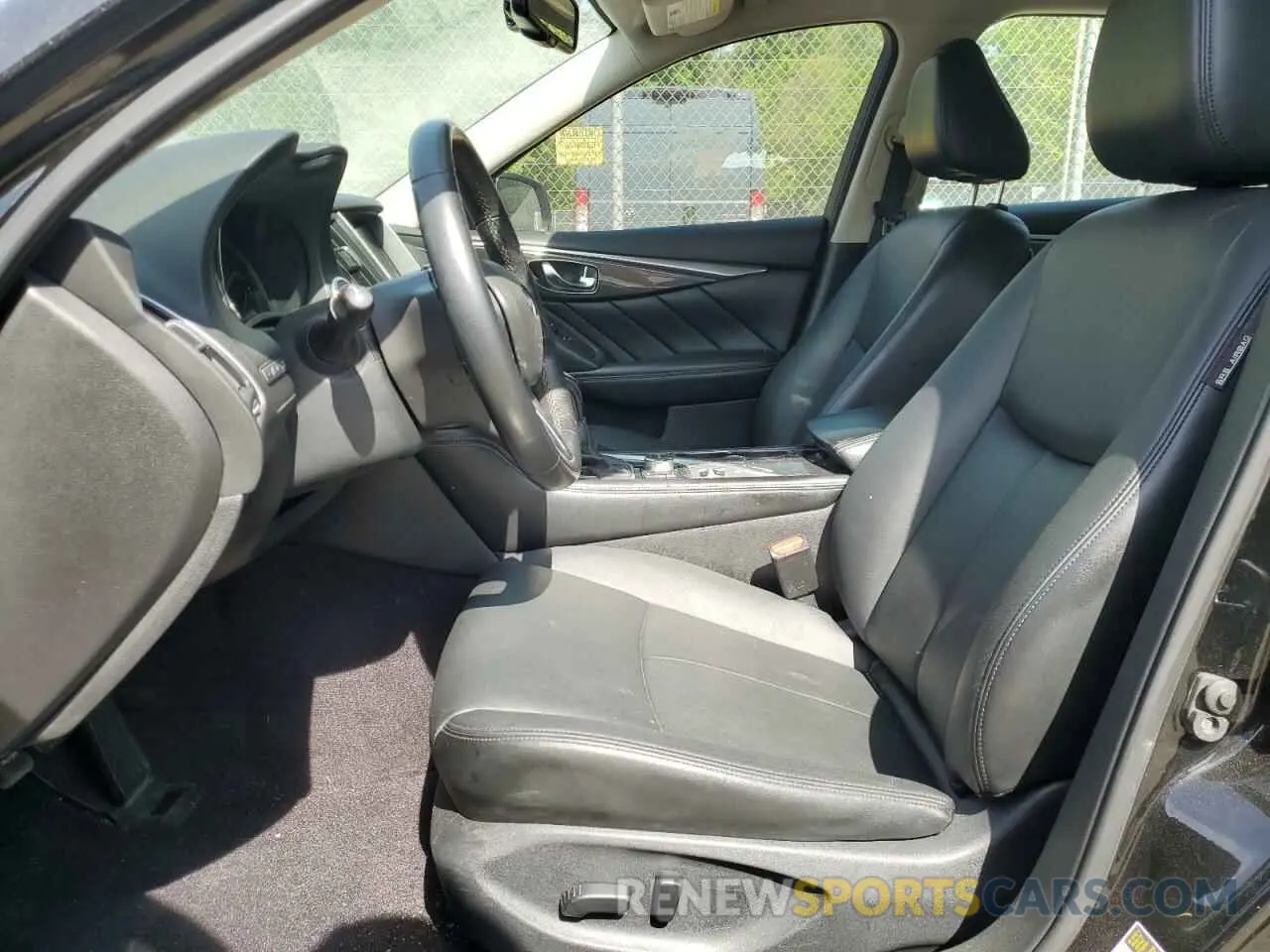7 Photograph of a damaged car JN1EV7ARXLM250505 INFINITI Q50 2020