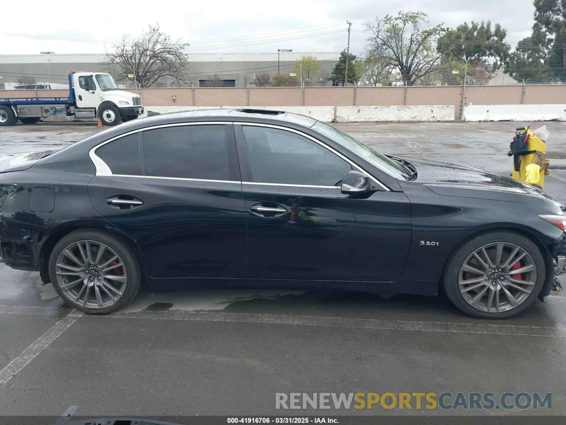 14 Photograph of a damaged car JN1FV7AP2LM630067 INFINITI Q50 2020